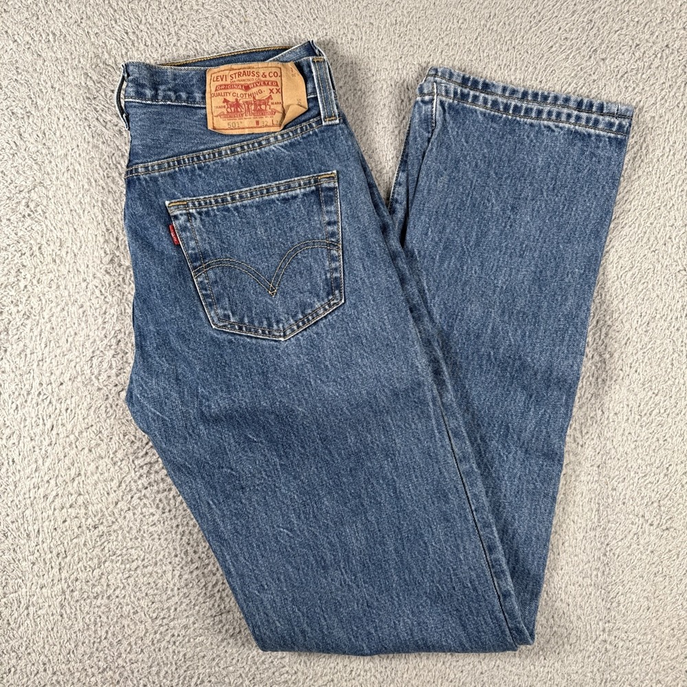 Vintage Y2K Levis 501 Jeans 32x36 Denim Cowboy Medium Wash